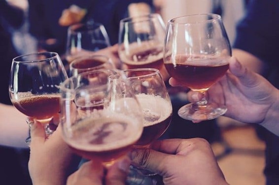 脱毛前後に飲酒していいタイミング